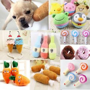 מגוון צעצועים לכלבים בצורות שונות